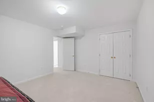 20913 Solomons Ct, Sterling, VA 20165 - Photo 38