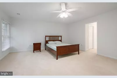 20913 Solomons Court, Sterling, VA 20165 - Photo 18