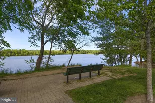 20913 Solomons Ct, Sterling, VA 20165 - Photo 60