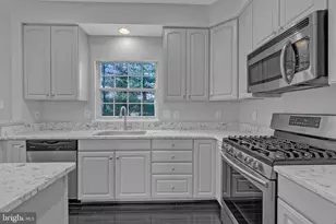 20523 Ashley Terrace, Sterling, VA 20165 - Photo 12