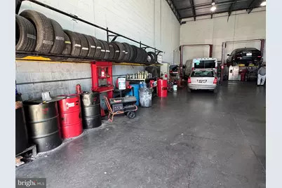 45911 Transamerica Plaza #111, Sterling, VA 20166 - Photo 4