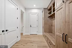 22597 Redhill Manor Ct, Leesburg, VA 20175 - Photo 48