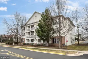 42531 Rockrose Square, Brambleton, VA 20148 - Photo 2