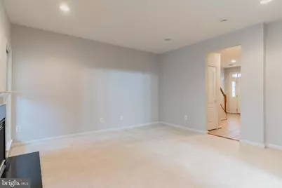 21927 Windy Oaks Square, Broadlands, VA 20148 - Photo 10