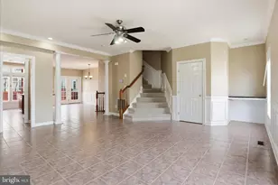 25559 Fretton Square, Chantilly, VA 20152 - Photo 8