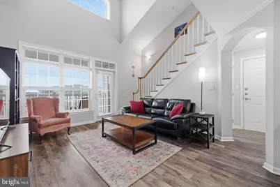 501 Sunset View Terrace SE #407, Leesburg, VA 20175 - Photo 2