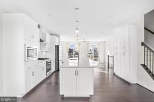 23158 Horseshoe Trl Sq, Ashburn, VA 20148 - Photo 18