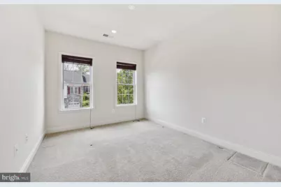 42938 Courtland Chase Square, Ashburn, VA 20148 - Photo 12