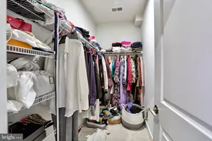 43330 Farringdon Sq, Broadlands, VA 20148 - Photo 14