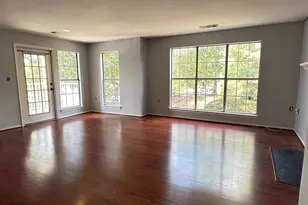 20950 Timber Ridge Terrace, Ashburn, VA 20147 - Photo 2