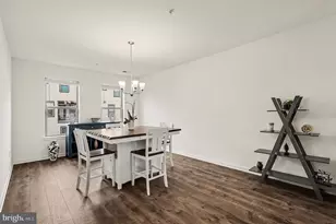 45956 Swallow Ter, Sterling, VA 20165 - Photo 6