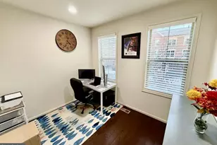 23689 Sailfish Square, Brambleton, VA 20148 - Photo 8