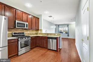 42575 Highgate Terrace, Brambleton, VA 20148 - Photo 10