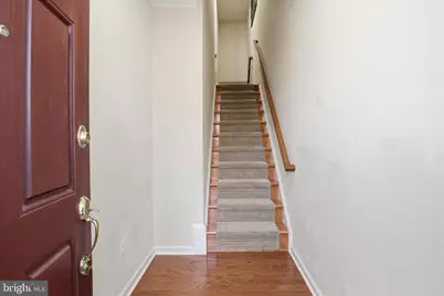 20432 Homeland Terrace, Ashburn, VA 20147 - Photo 2