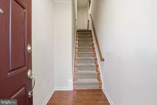 20432 Homeland Terrace, Ashburn, VA 20147 - Photo 2