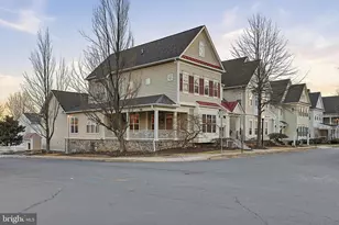 36107 Legend Drive, Round Hill, VA 20141 - Photo 4