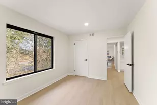 125 Clubhouse Dr SW, Leesburg, VA 20175 - Photo 22