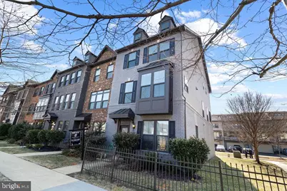 43377 Southland Street, Ashburn, VA 20148 - Photo 2