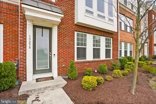 19298 Forked Creek Terrace, Leesburg, VA 20175 - Photo 2