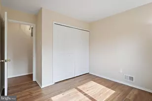 103 Farmington Ln, Sterling, VA 20164 - Photo 4