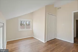 103 Farmington Ln, Sterling, VA 20164 - Photo 8