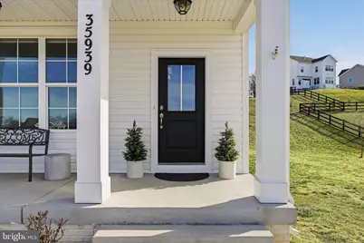 35939 Fieldside Way, Round Hill, VA 20141 - Photo 2