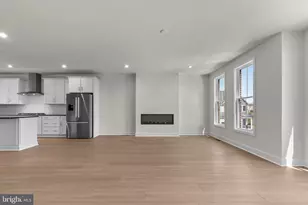 44510 Lowestoft Sq, Ashburn, VA 20147 - Photo 8