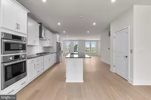 44510 Lowestoft Sq, Ashburn, VA 20147 - Photo 12