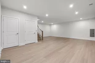 44510 Lowestoft Sq, Ashburn, VA 20147 - Photo 26