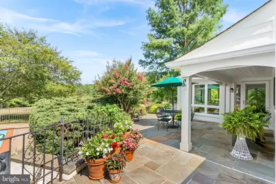 16309 Hamilton Station Road, Waterford, VA 20197 - Photo 12