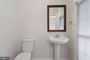 18771 Thomas Lee Way, Leesburg, VA 20176 - Photo 10