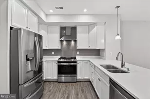 24729 Monk Meadows Terrace, Sterling, VA 20166 - Photo 16