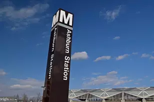 43484 Blacksmith Square, Ashburn, VA 20147 - Photo 40