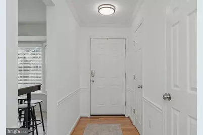 43484 Blacksmith Square, Ashburn, VA 20147 - Photo 2