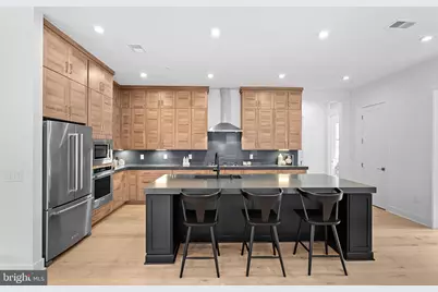 22171 Springside Terrace #400, Ashburn, VA 20148 - Photo 2