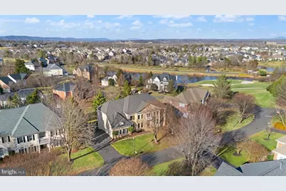 18545 Sandpiper Place, Leesburg, VA 20176 - Photo 2