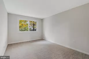 203 Greenfield Ct, Sterling, VA 20164 - Photo 20