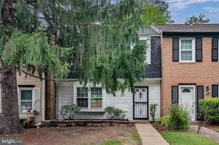 920 Windsor Ct, Sterling, VA 20164 - Photo 2