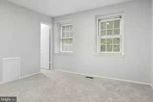 920 Windsor Ct, Sterling, VA 20164 - Photo 18