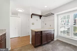 45563 Whitcomb Square, Sterling, VA 20166 - Photo 4