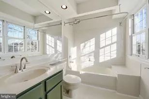 45563 Whitcomb Square, Sterling, VA 20166 - Photo 16