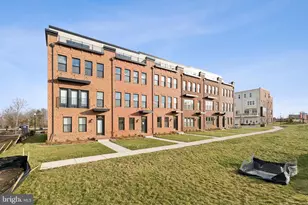 22798 Tawny Pine, Brambleton, VA 20148 - Photo 2