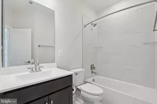 22798 Tawny Pine, Brambleton, VA 20148 - Photo 18