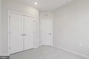 22798 Tawny Pine, Brambleton, VA 20148 - Photo 16