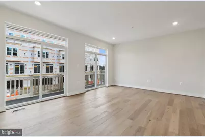 22798 Tawny Pine, Brambleton, VA 20148 - Photo 10