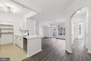 504 Sunset View Terrace SE, Leesburg, VA 20175 - Photo 6