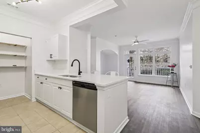 504 Sunset View Terrace SE #104, Leesburg, VA 20175 - Photo 1