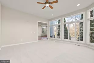 24126 Lenah Woods Pl, Aldie, VA 20105 - Photo 16