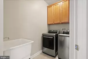 24126 Lenah Woods Pl, Aldie, VA 20105 - Photo 64