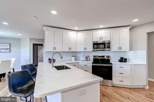 35405 Carnoustie Cir, Round Hill, VA 20141 - Photo 12